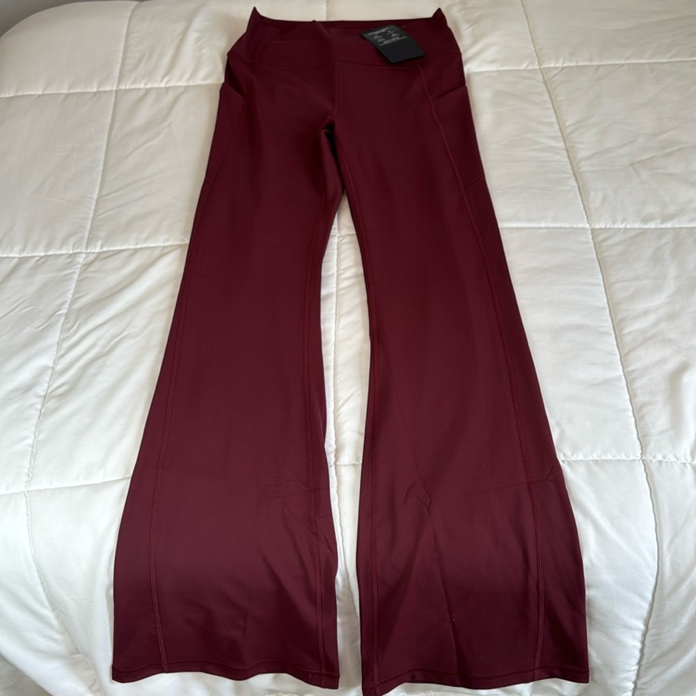 NWT Fabletics Merlot Oasis High-Waisted Kick Flare Pants